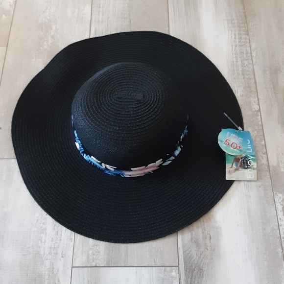 Source Unknown Other - Floppy Sun Hat with floral band. Adjustable